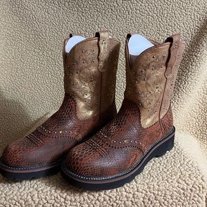 Ariat Women’s size 8 1/2 Gem Baby Flower Rust Snake Print/Rust Crinkle Fat Baby